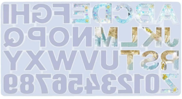 30161906 Molde para resina -  Letras en espejo para llaveros