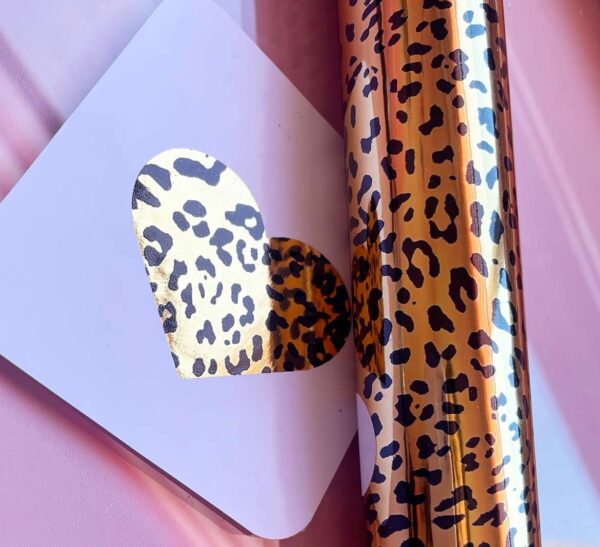14111525 Foil para toner - Color animal print 3 m - Marca Angie Guerra