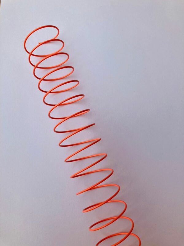 Espiral metálico 2:1 - Color Naranja medida 20mm