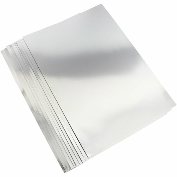Cartulina Metalizada Silver de 8.5" x 11" - 16 pts