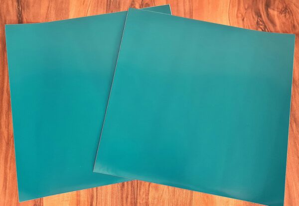 44121635 Vinil adhesivo Verde Esmeralda 30 x 30 cm (1 hoja)