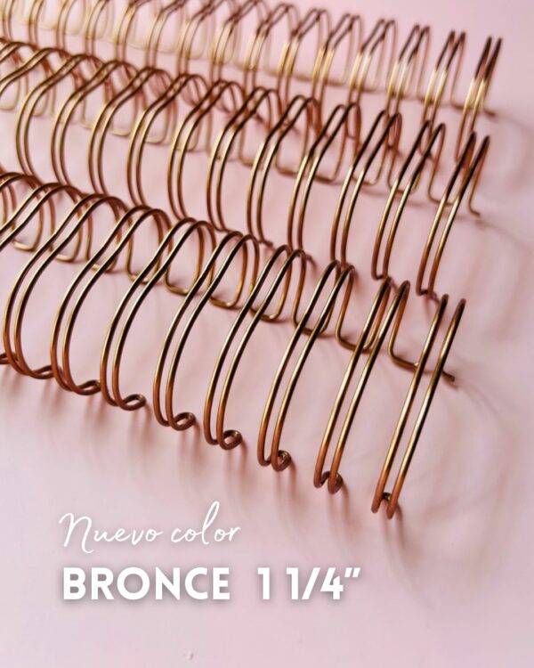 44103504 Arillo Metálico 2:1  1 1/4" Bronce 22 Aros - 8 tiras